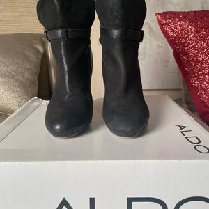 Aldo faux Suede booties  size 9